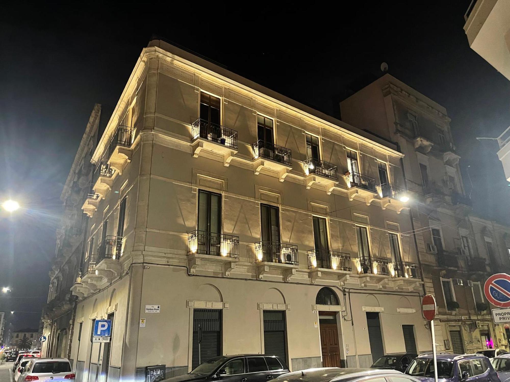 Loft In Master Palace Катанія Екстер'єр фото