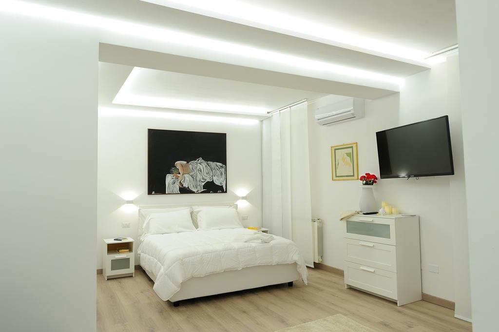 Loft In Master Palace Катанія Екстер'єр фото