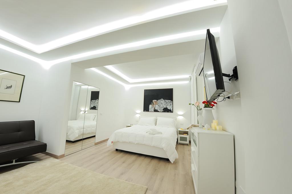 Loft In Master Palace Катанія Екстер'єр фото